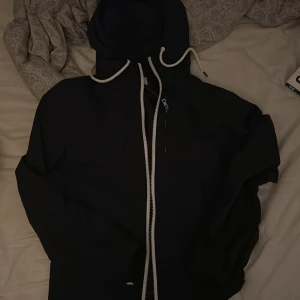 jacka - Blå pier one jacka i storlek s knappt använd, nypris 550! 