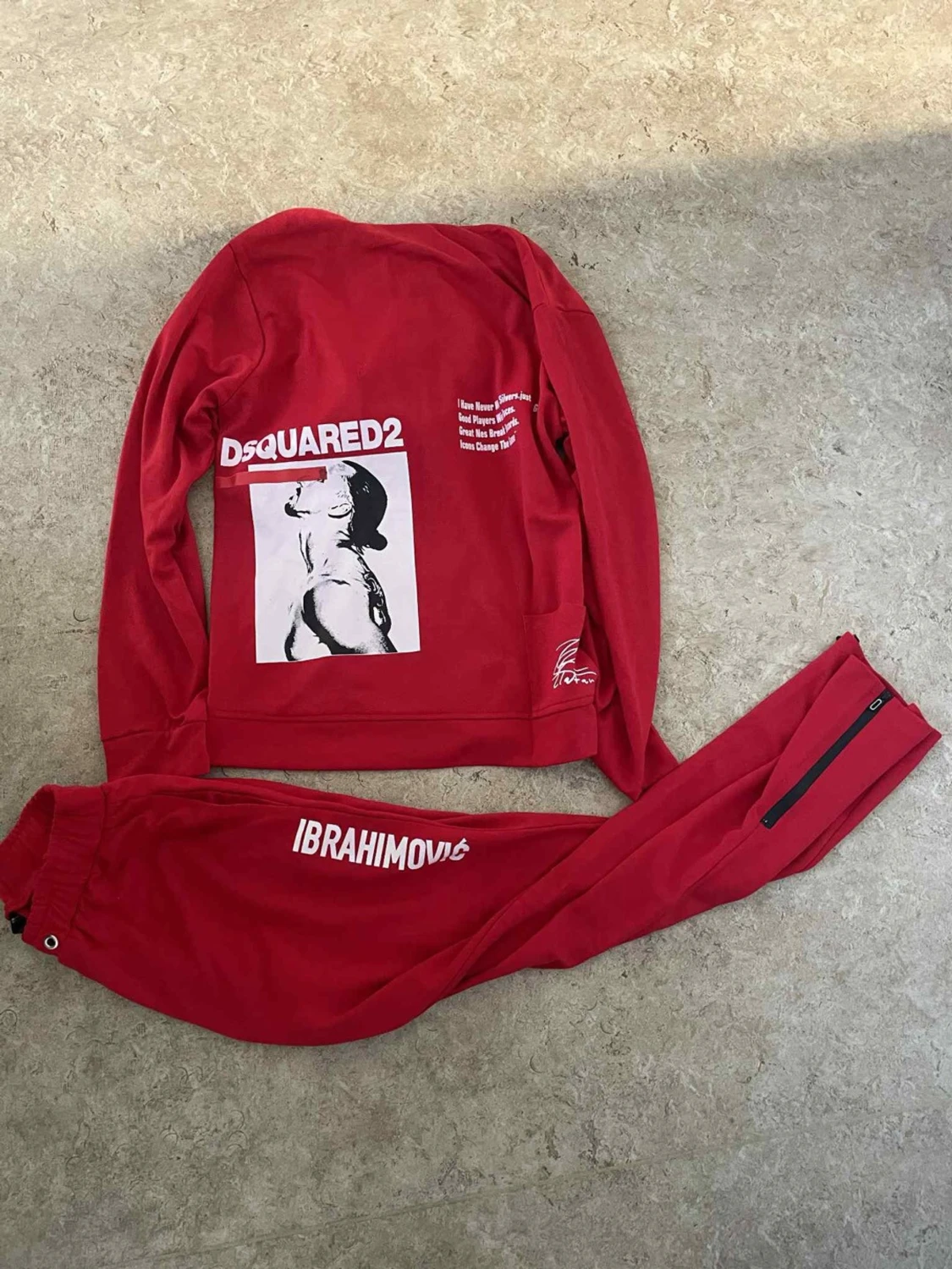 Röda mjukisbyxor Ibrahimovic x Dsquared2 - 1