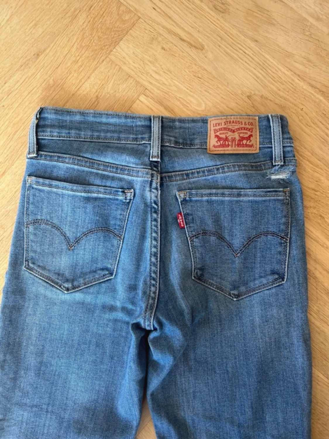Levi's 711 Skinny jeans blå