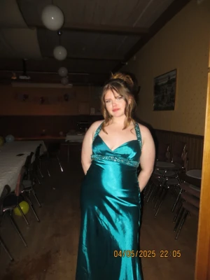 Balklänning - INTRESSEKOLL!! vintage klänning