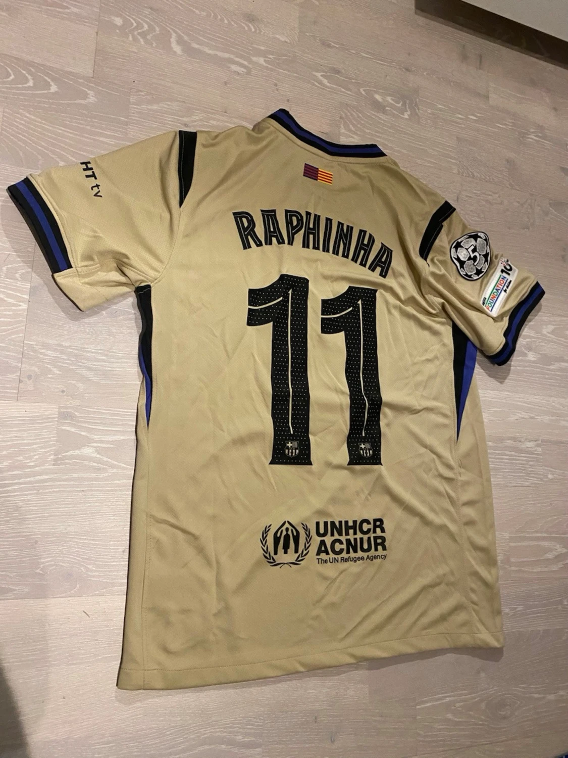 Beige Barcelona 25/26 T-shirt Raphina