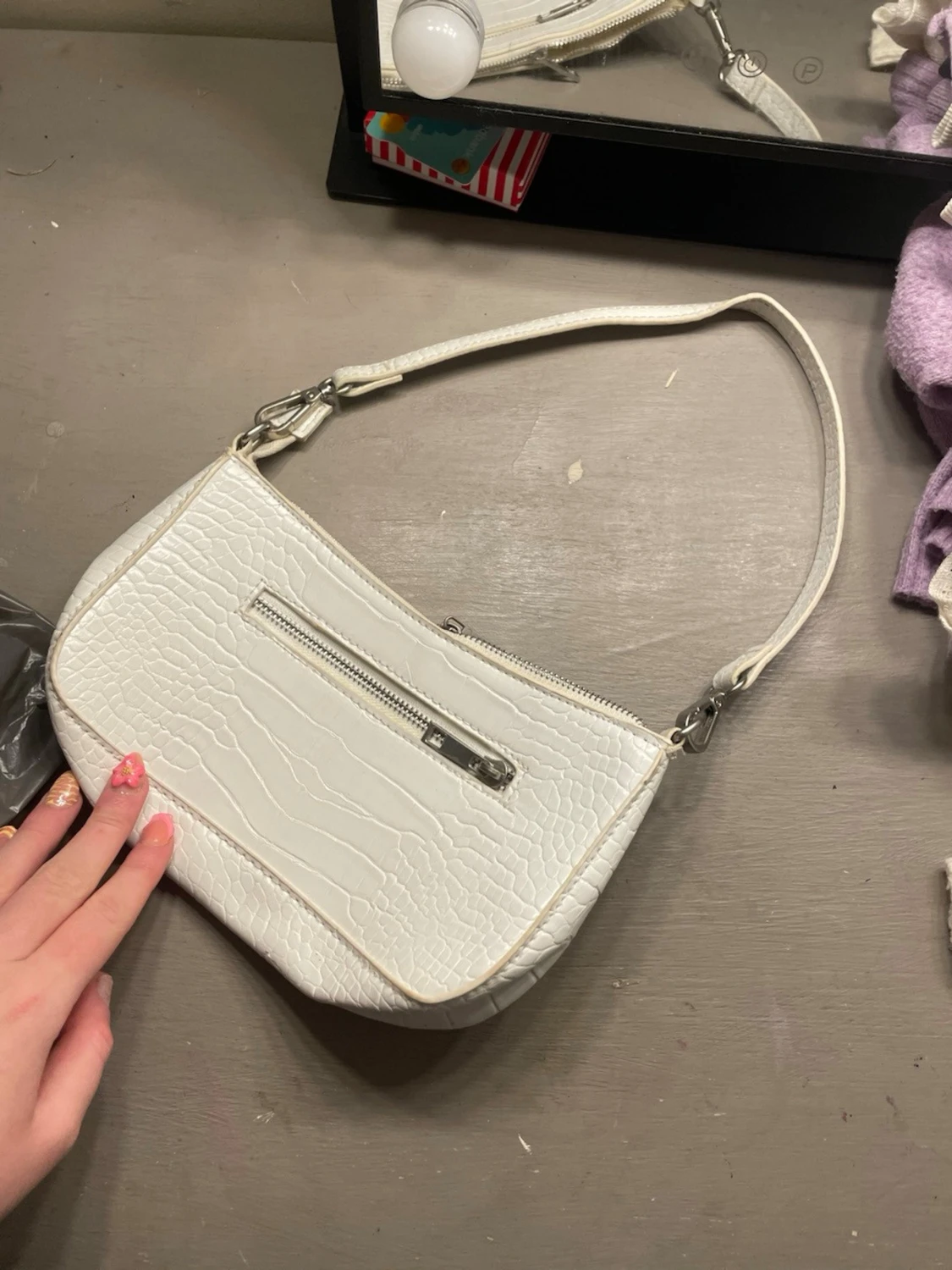 Vit croc handväska med dragkedja - 1