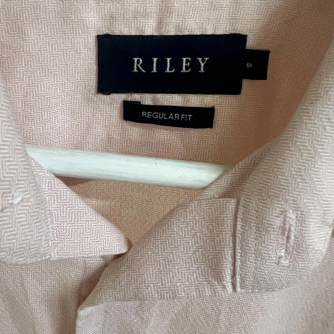 Ljusrosa skjorta - 2