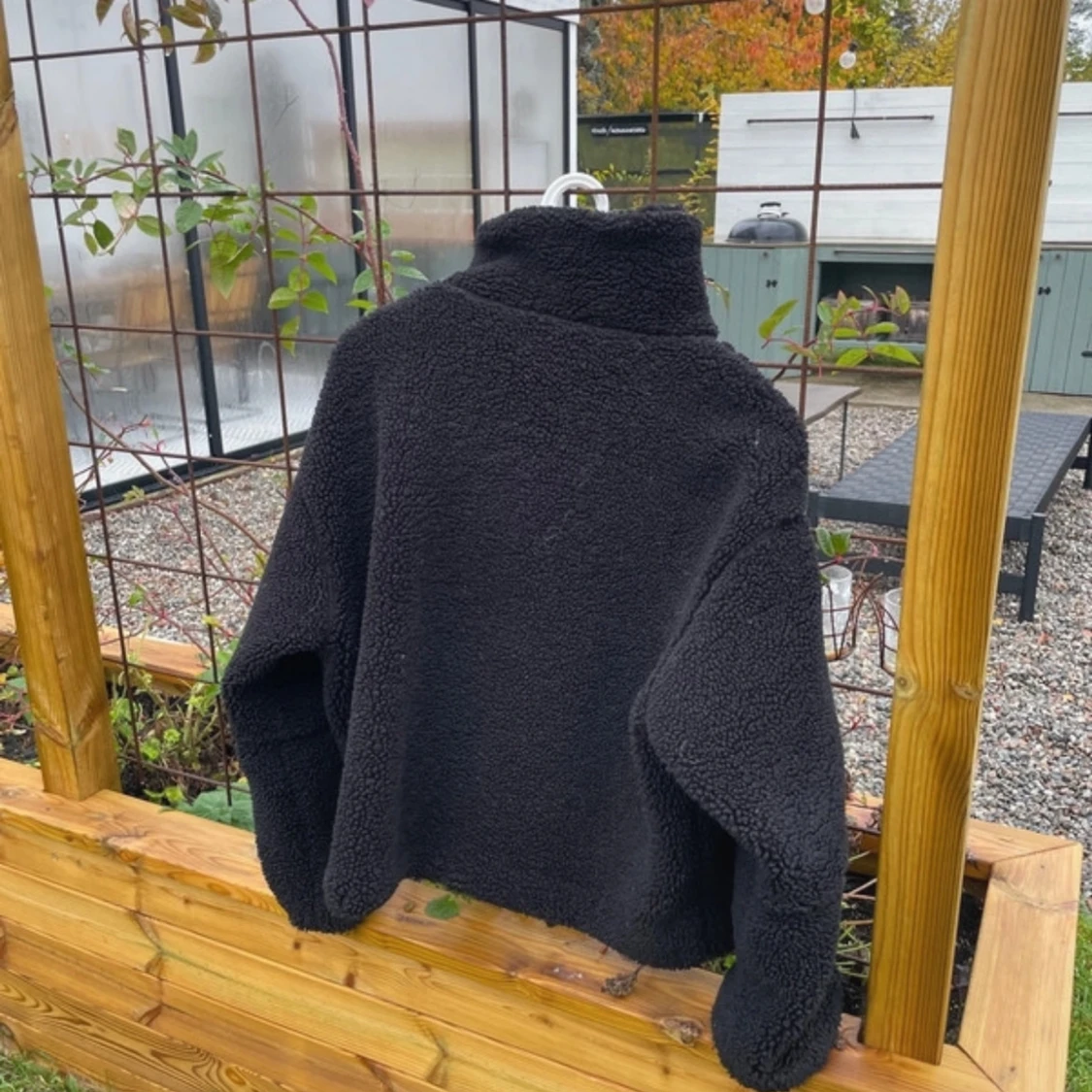 Svart teddyjacka från H&M, stl M - 1