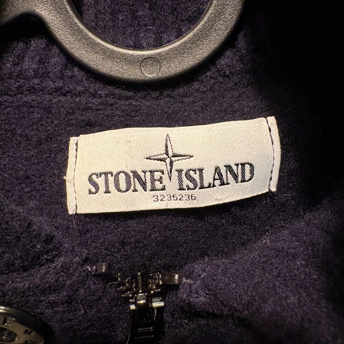 Mörkblå kofta från Stone Island - 3