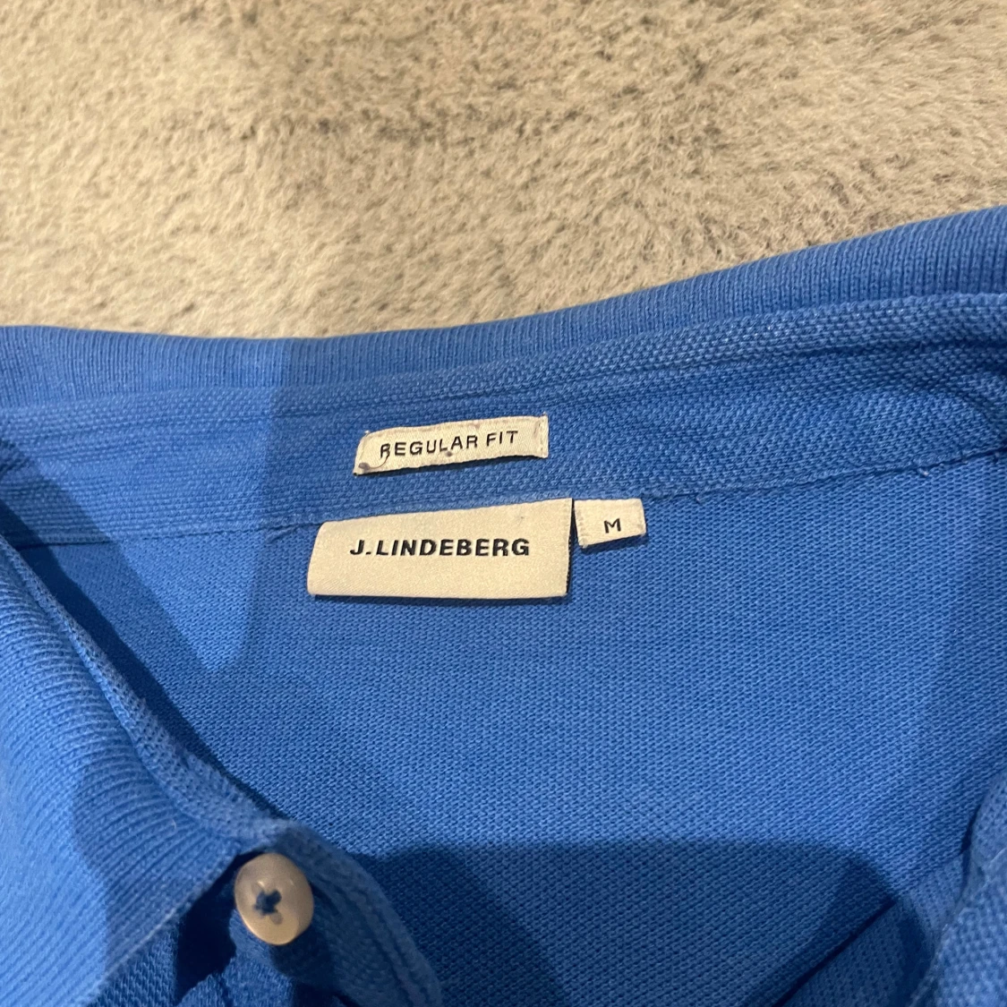 Blå pikétröja från J.Lindeberg M - 2