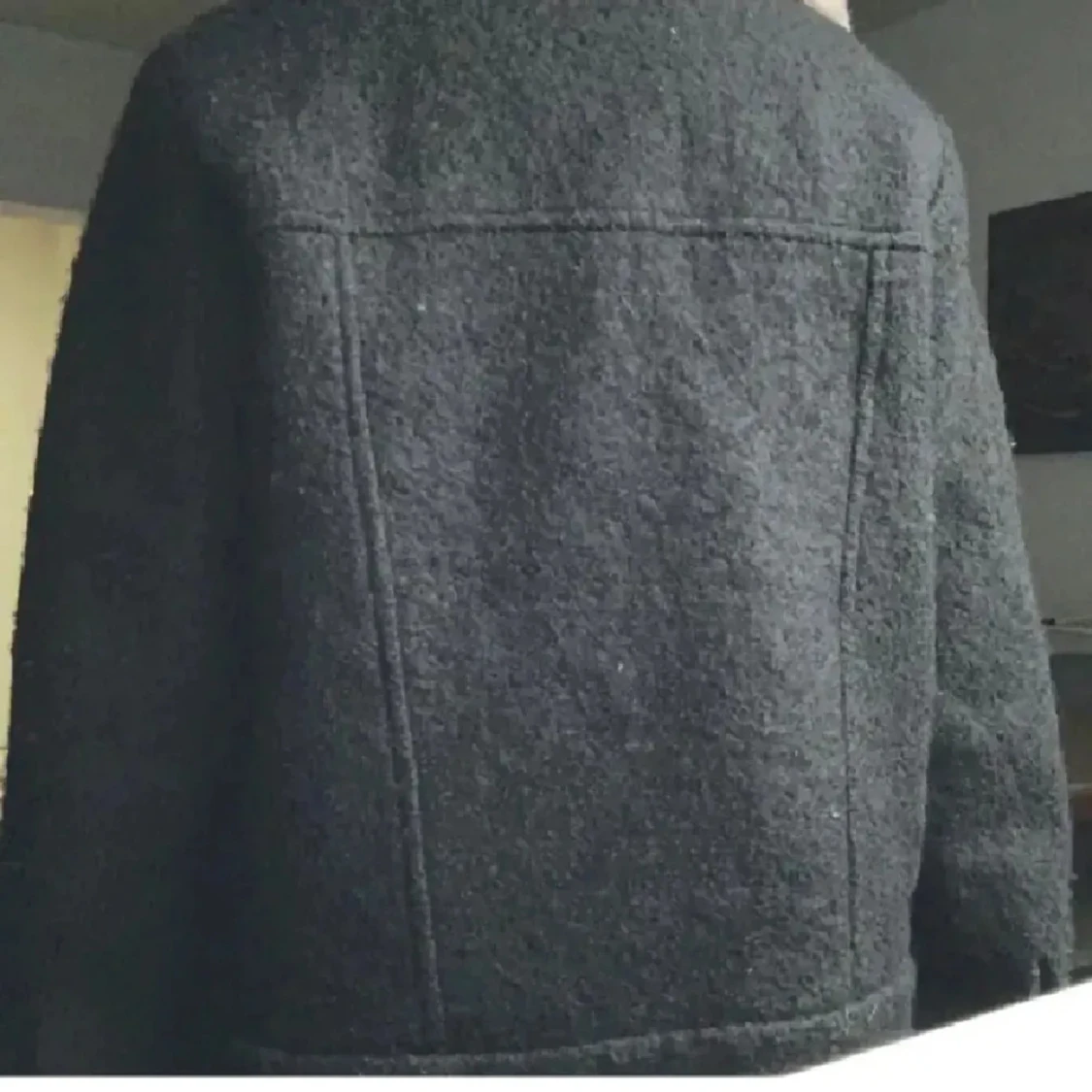 Svart jacka med rosa fuskpäls Monki - 2