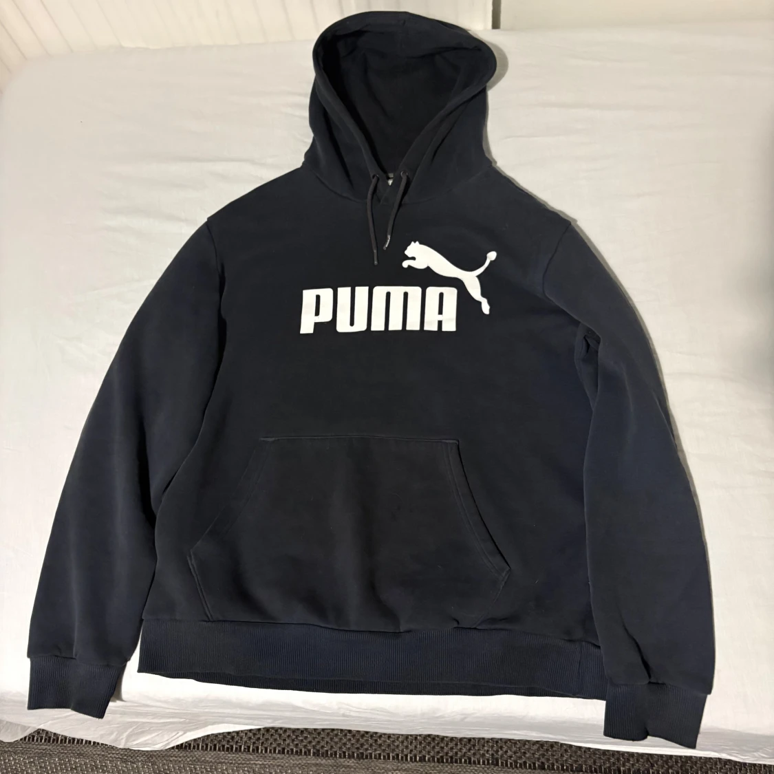Svart hoodie från Puma - 1