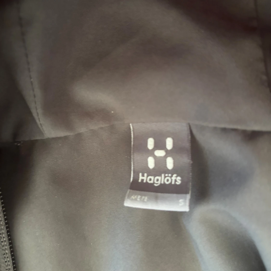 Svart vindjacka Haglöfs, stl S - 2