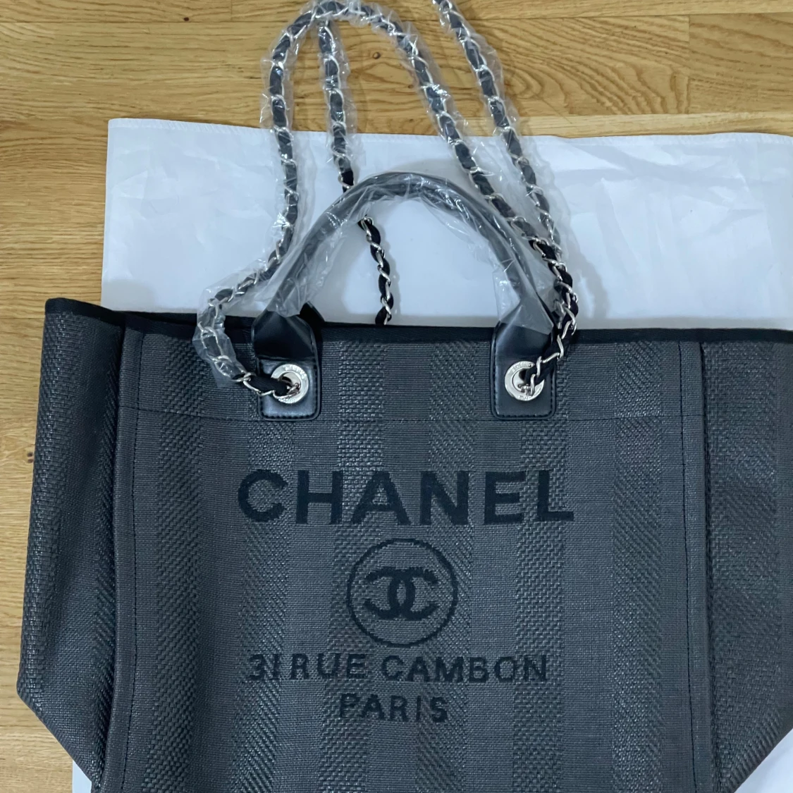 Svart shoppingväska 