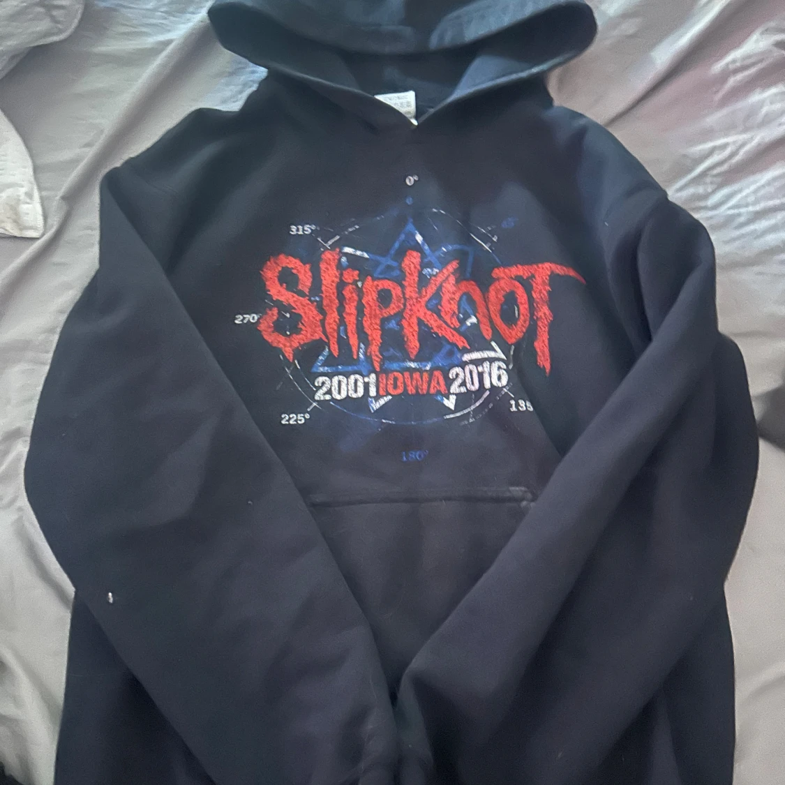 Svart Slipknot hoodie med tryck - 1