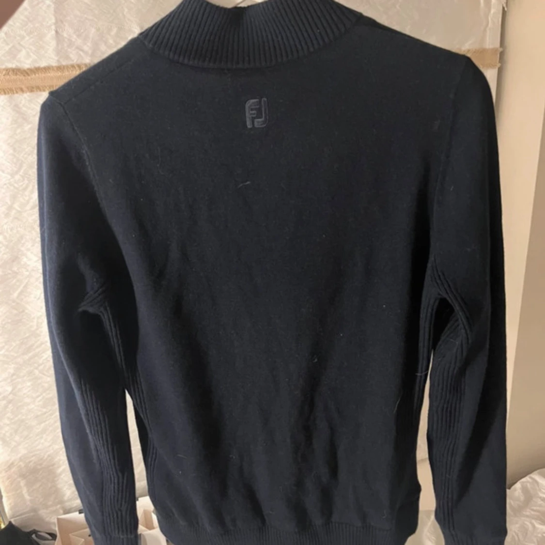 Mörkblå kofta från FootJoy med dragkedja - 1