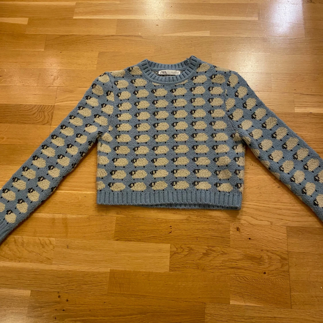 Blå stickad tröja från Zara - 1