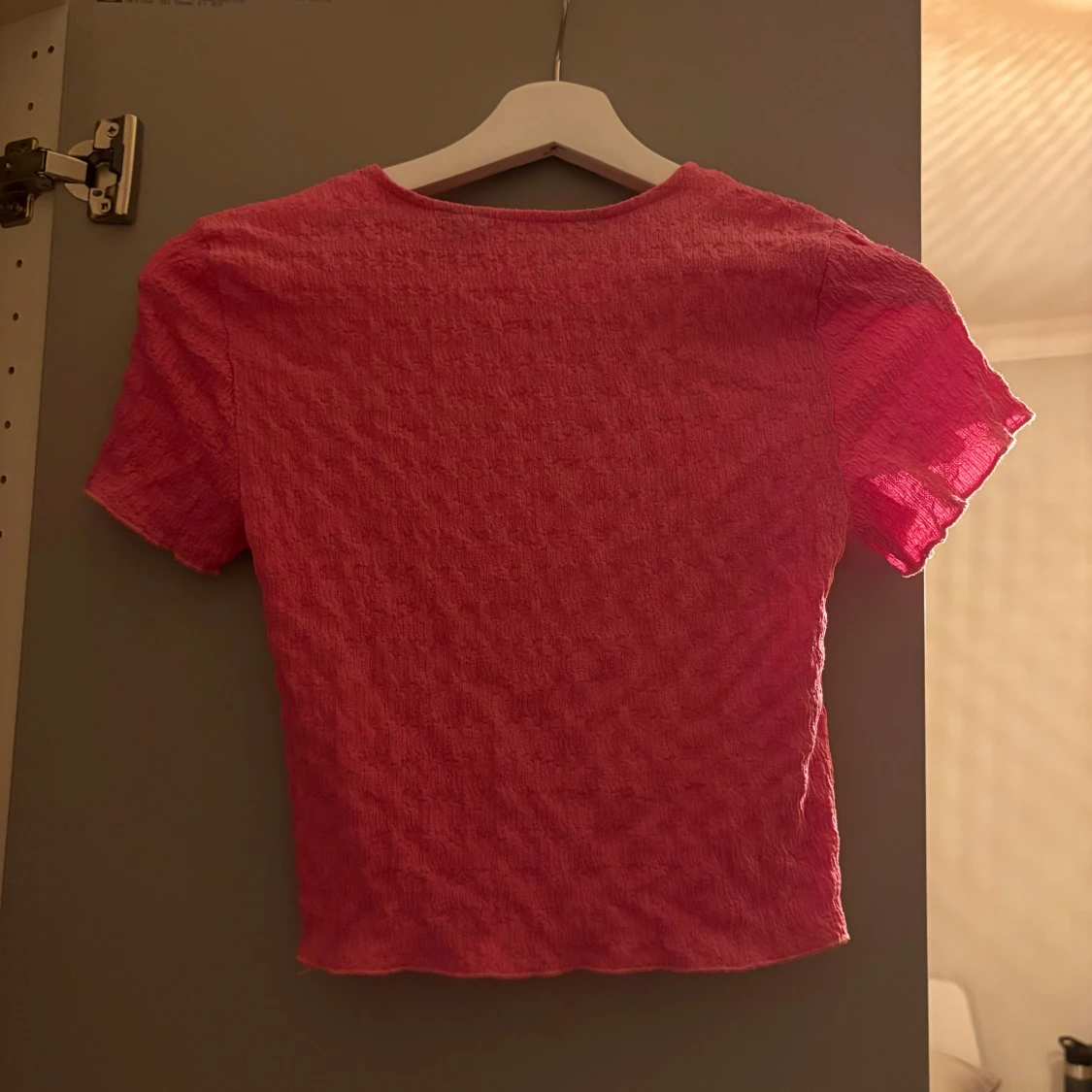 Rosa croppad topp med struktur - 1