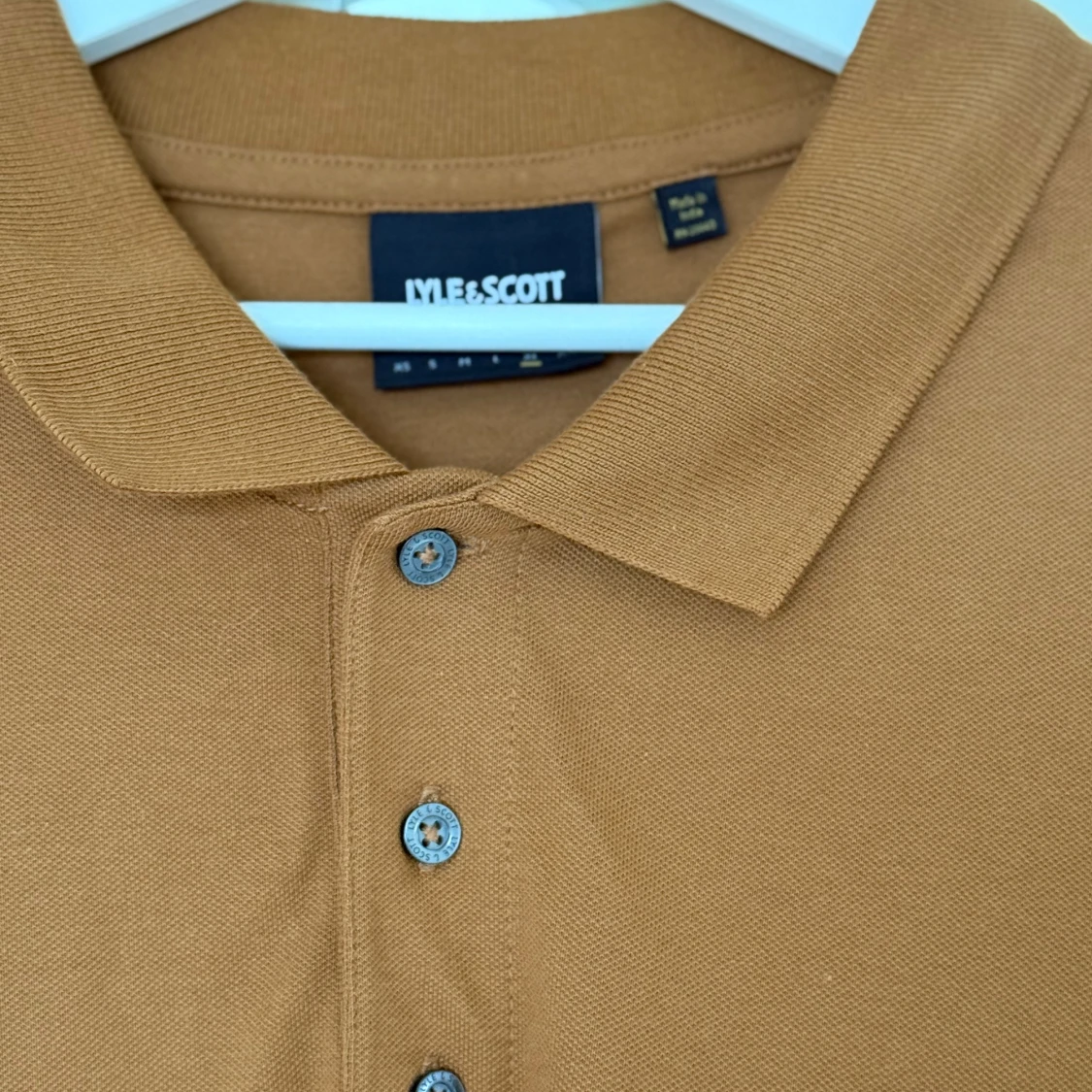 Brun pikétröja från Lyle & Scott - 2