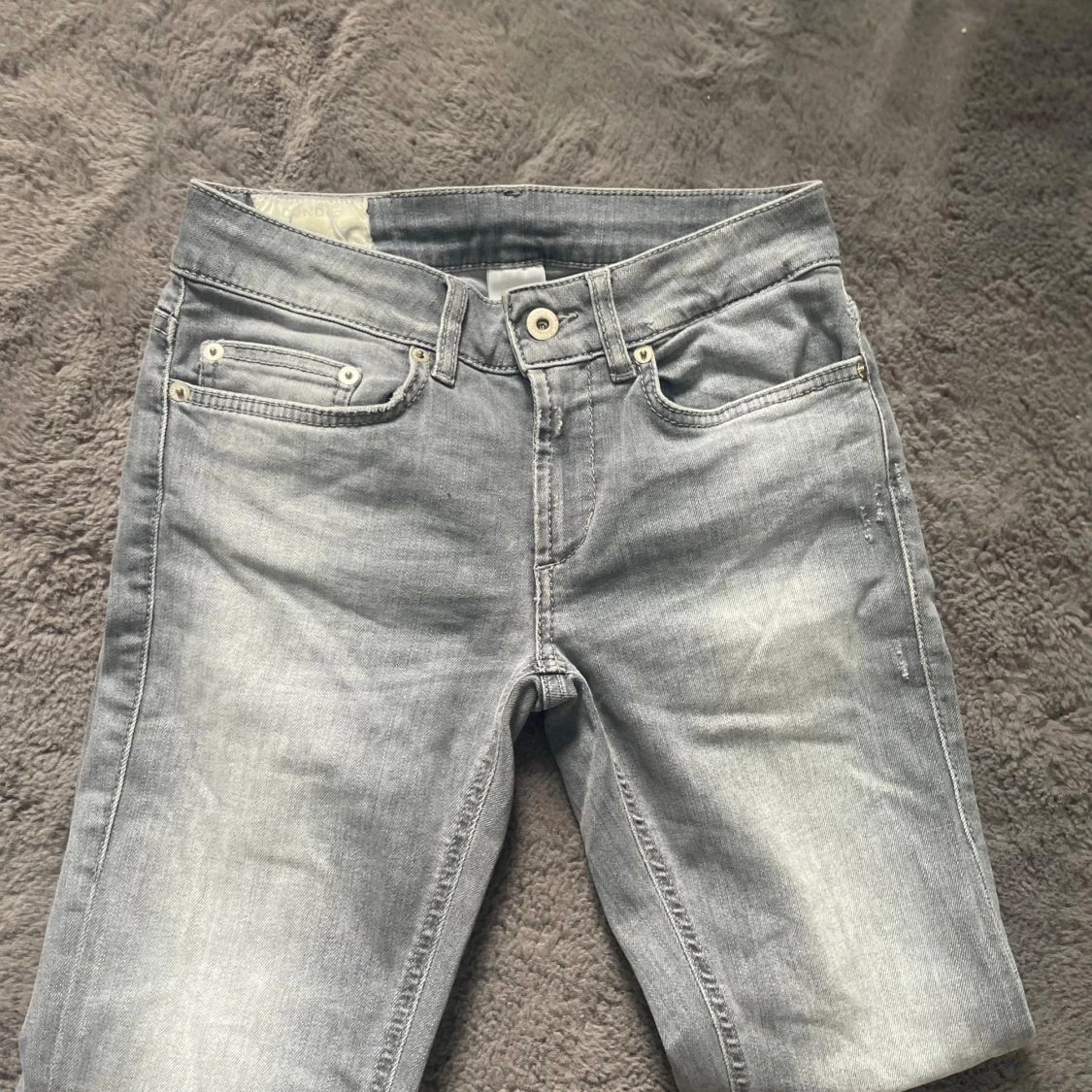 Grå skinny jeans från Dondup - 1