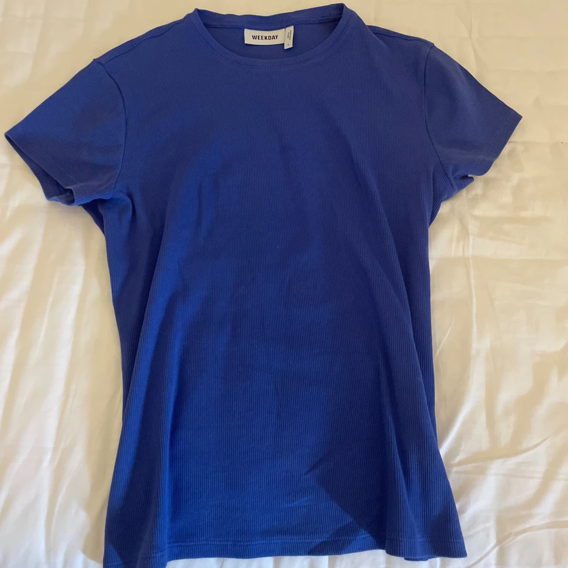 Blå topp från Weekday