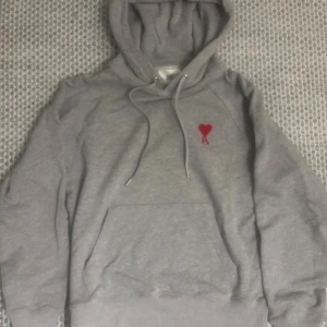  Ami Paris hoodie - Used one time. Fits S and M
