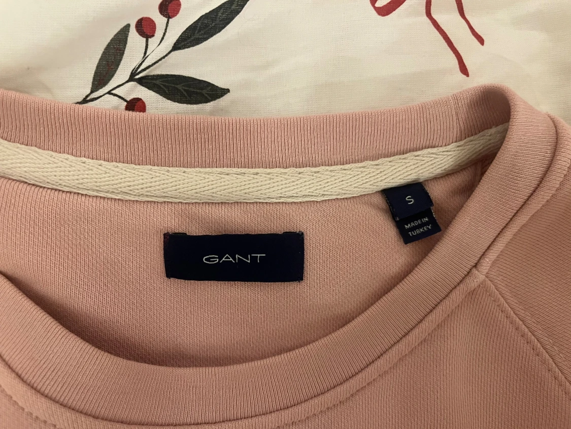 Rosa sweatshirt från GANT med tryck - 3