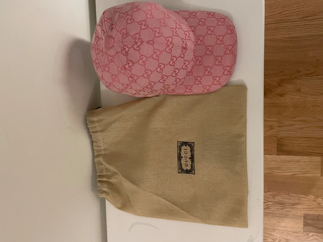 Rosa Gucci keps  - 2