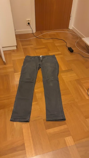 Acne studios jeans - Acne jeans grå stl 31