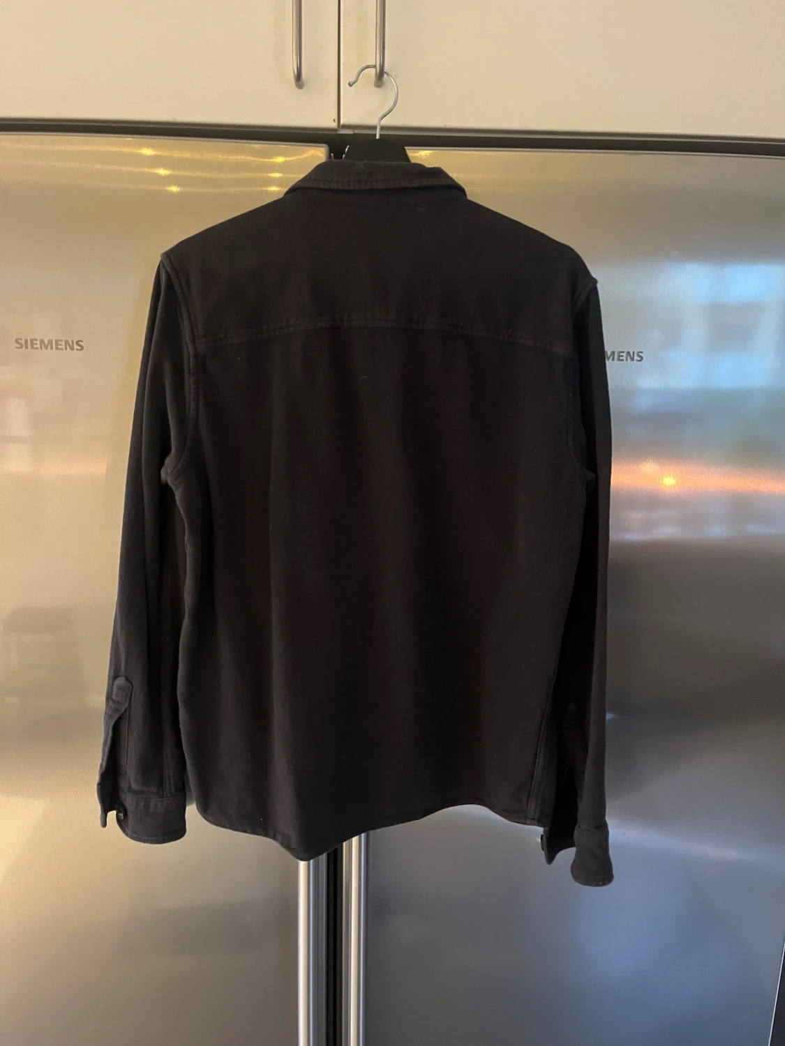 Svart overshirt från Only & Sons - 1