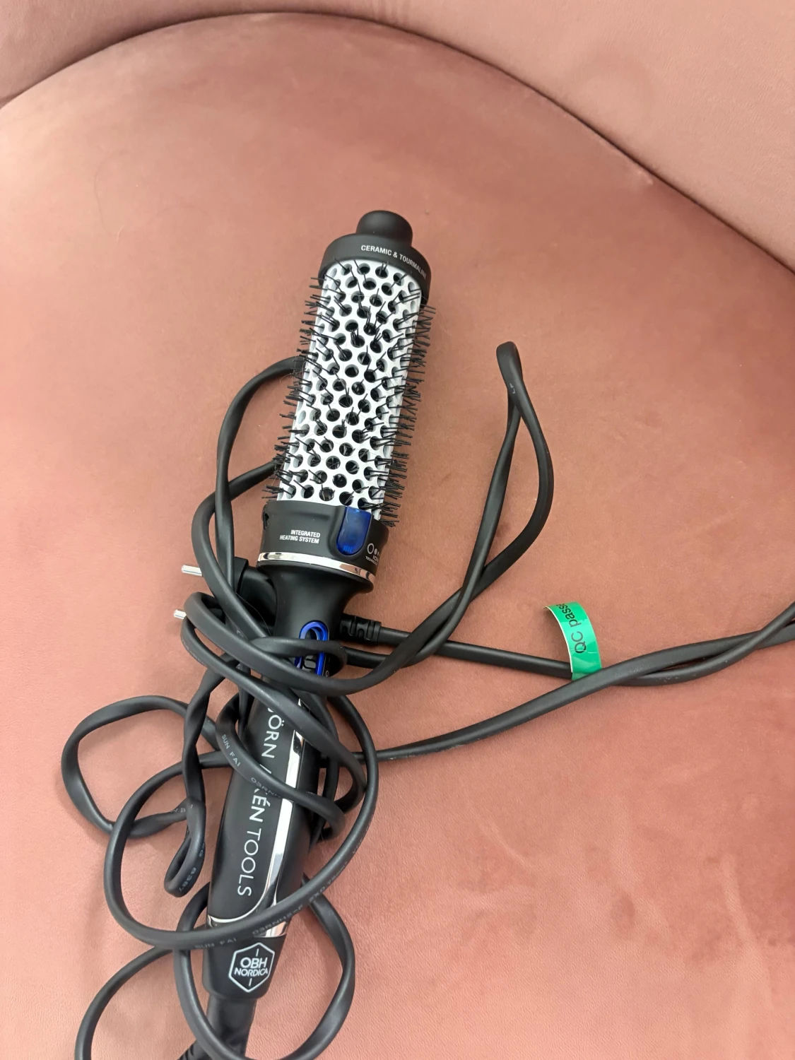 BJÖRN AXÉN VÄRMEBORSTE