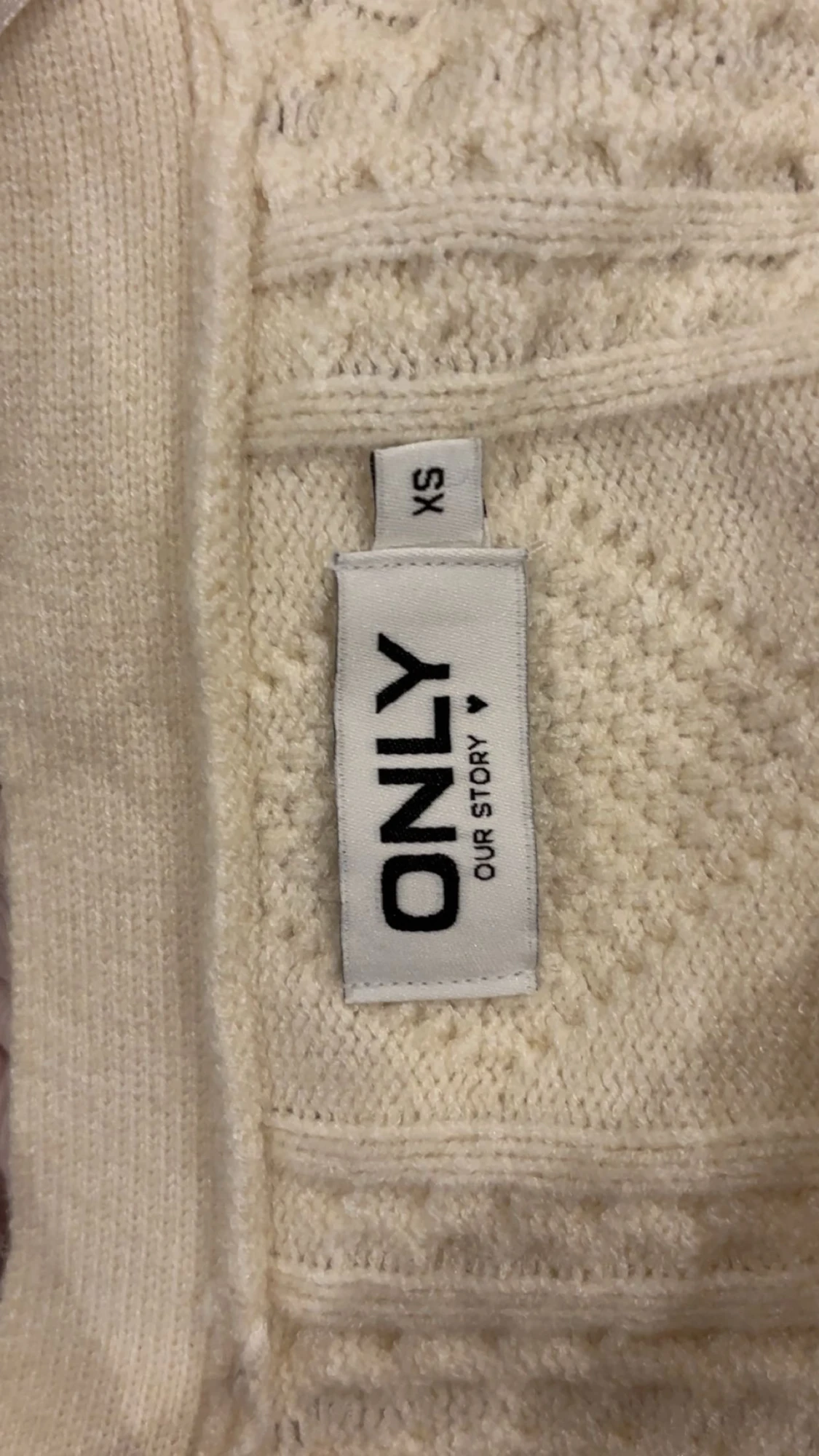 Krämvit kofta med snörning från ONLY - 2