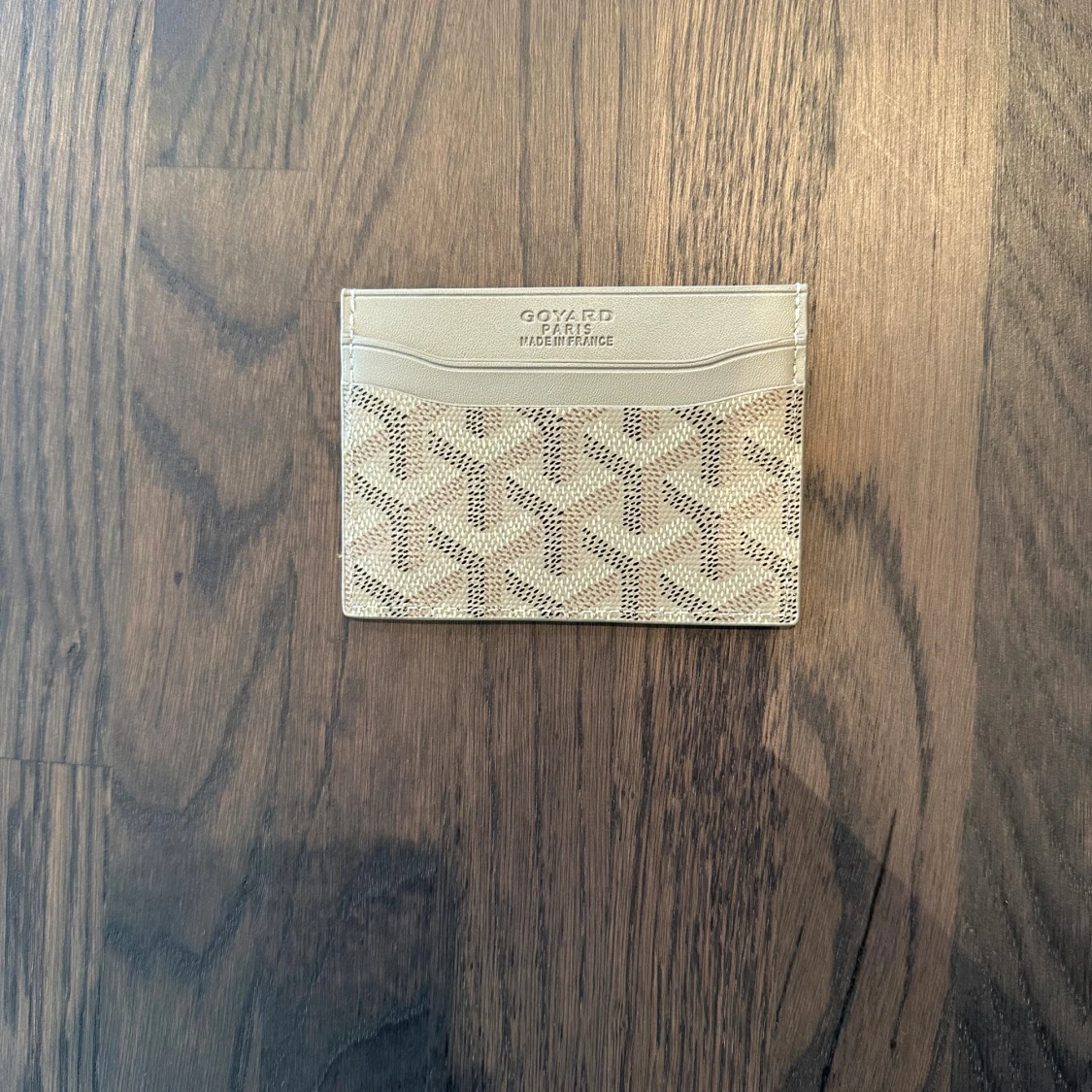 Grå Goyaard korthållare  - 1