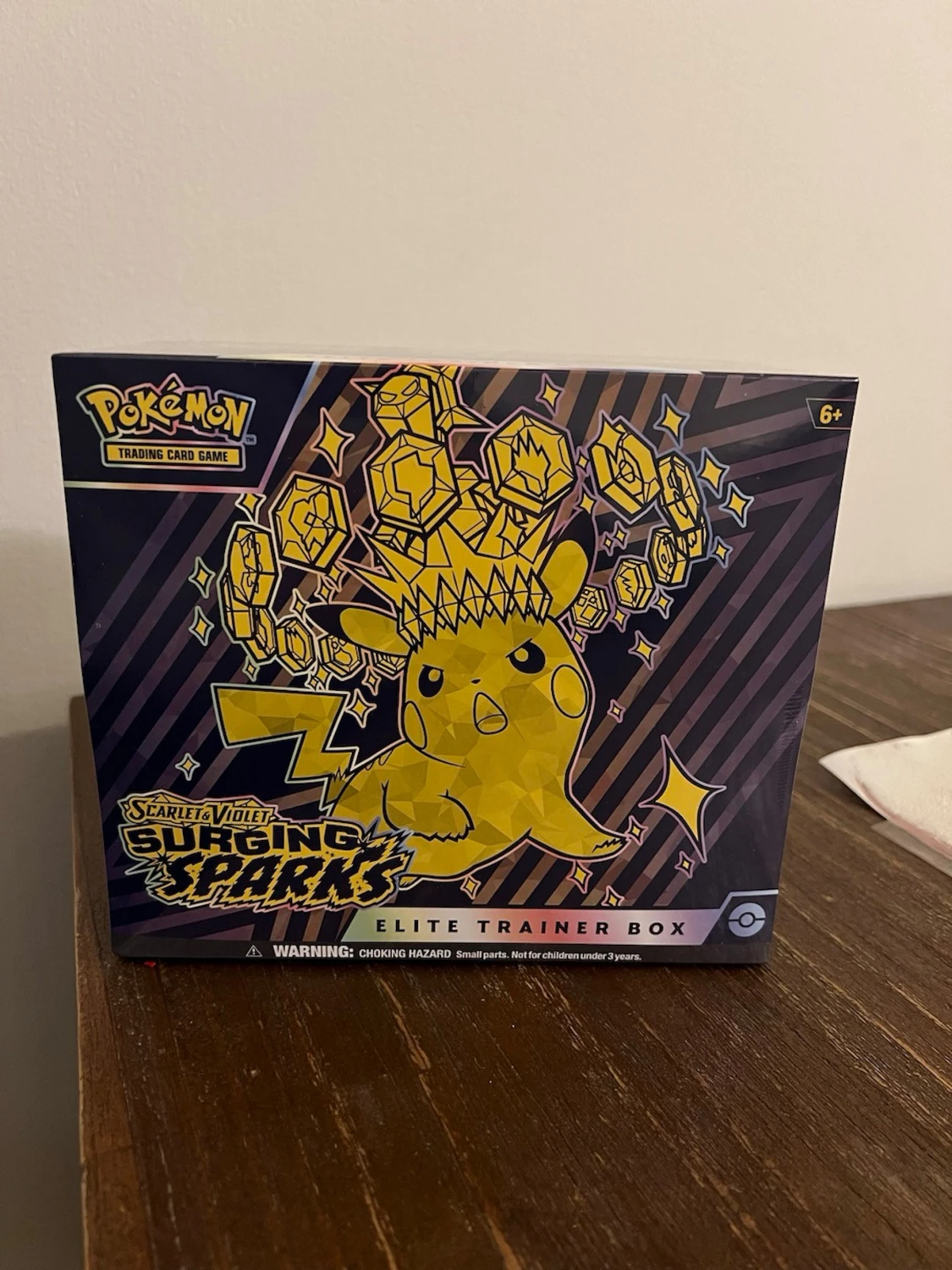 Pokémon Surging Sparks Elite Trainer Box