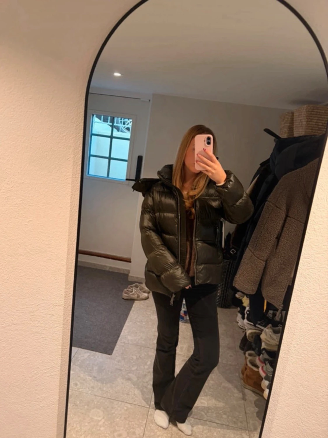 Mörkgrön pufferjacka med huva från Massimo dutti - 1