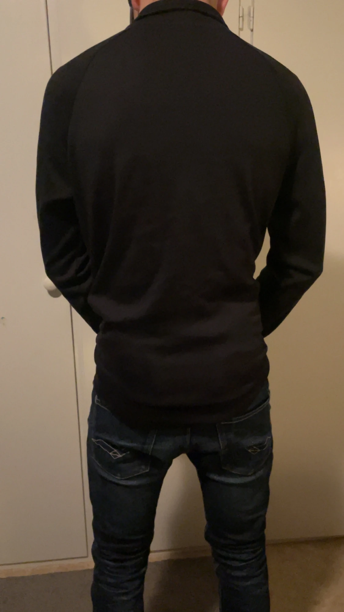 Svart zip-kofta från BOSS - 2