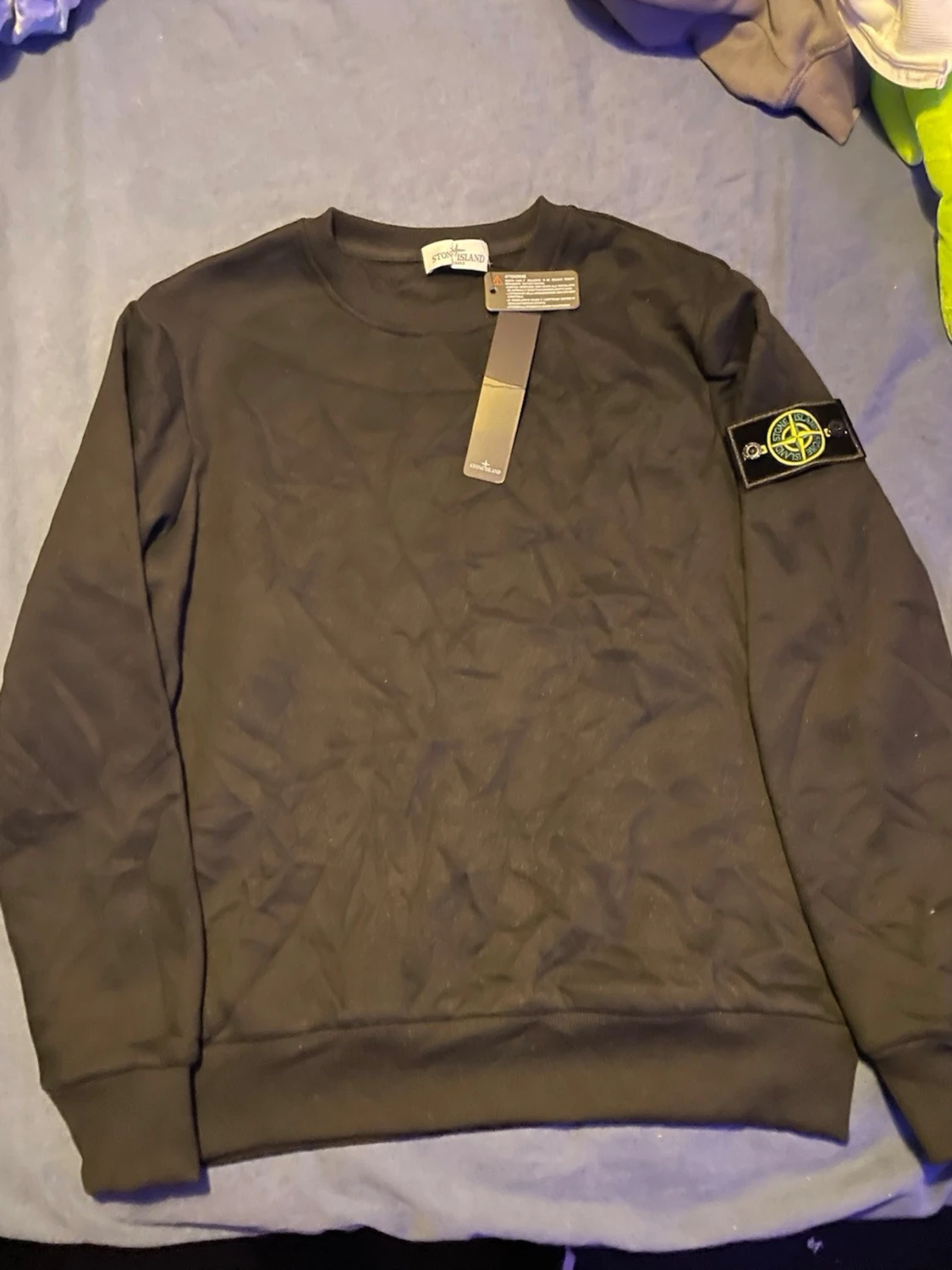Svart Stone Island sweatshirt