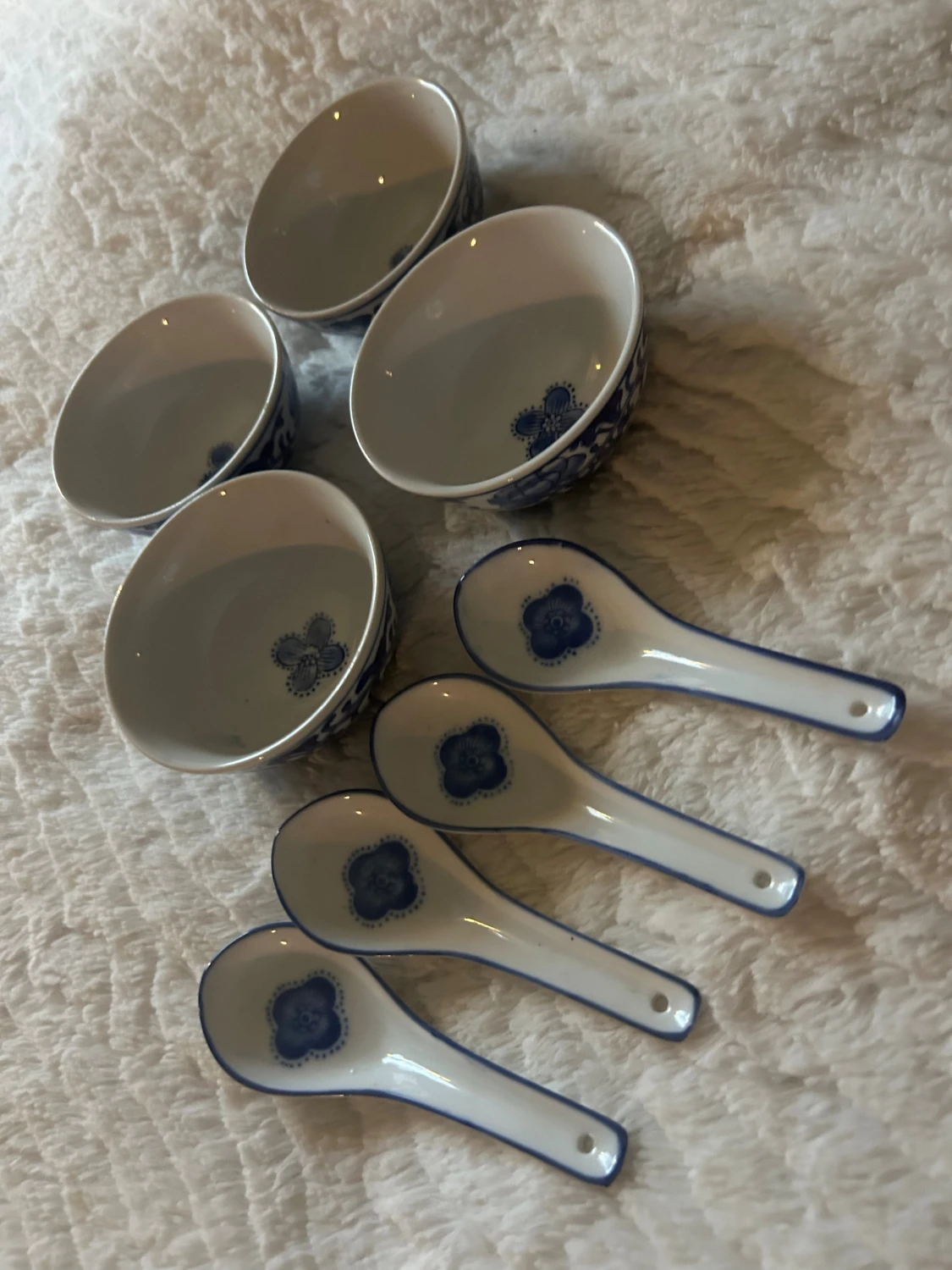 Skålar med skedar  - 4