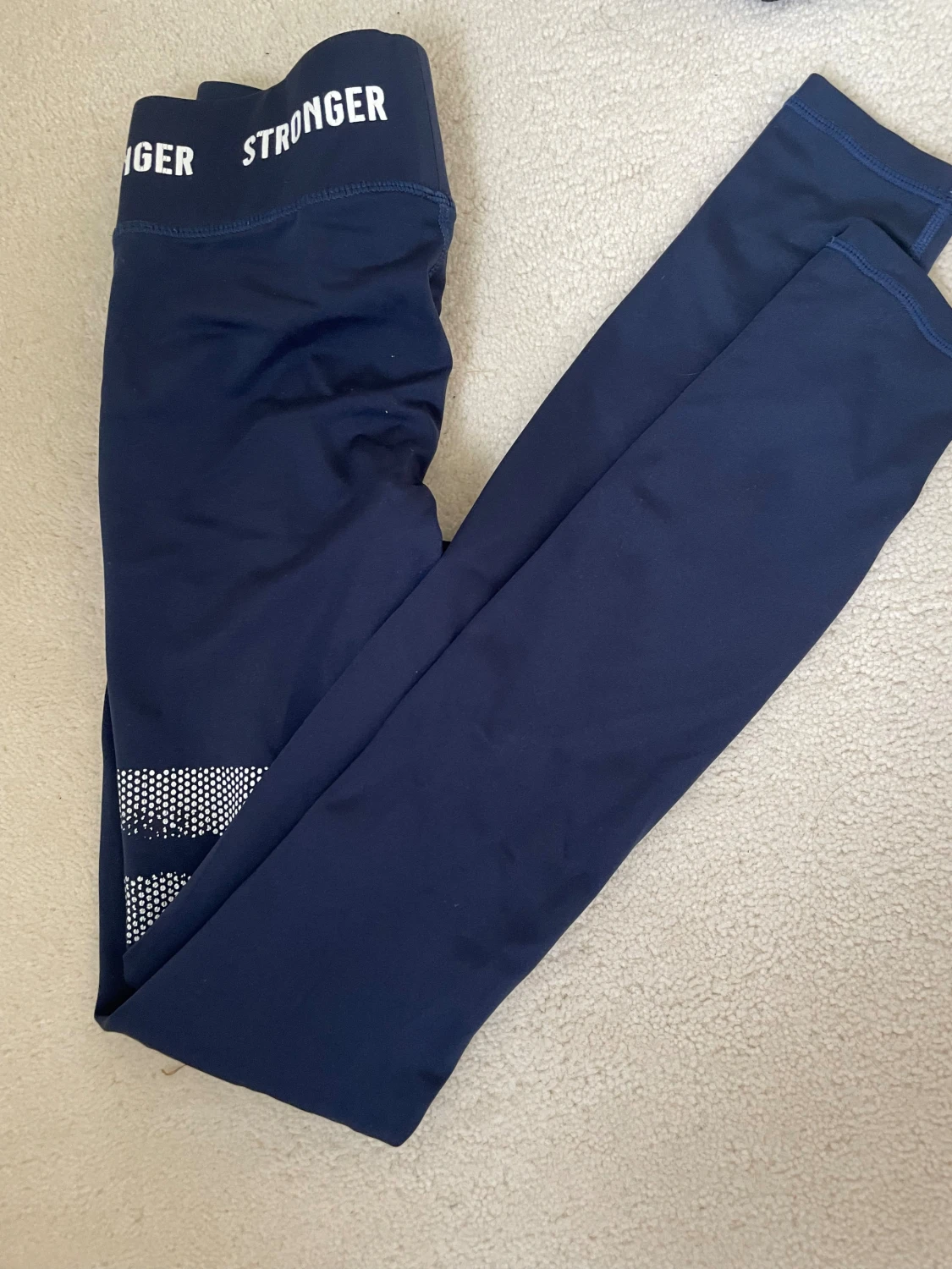 Mörkblå leggings från Stronger - 2