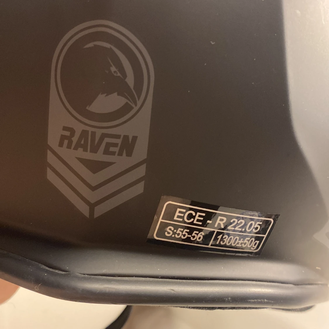 Svart motocrosshjälm från Raven - 1