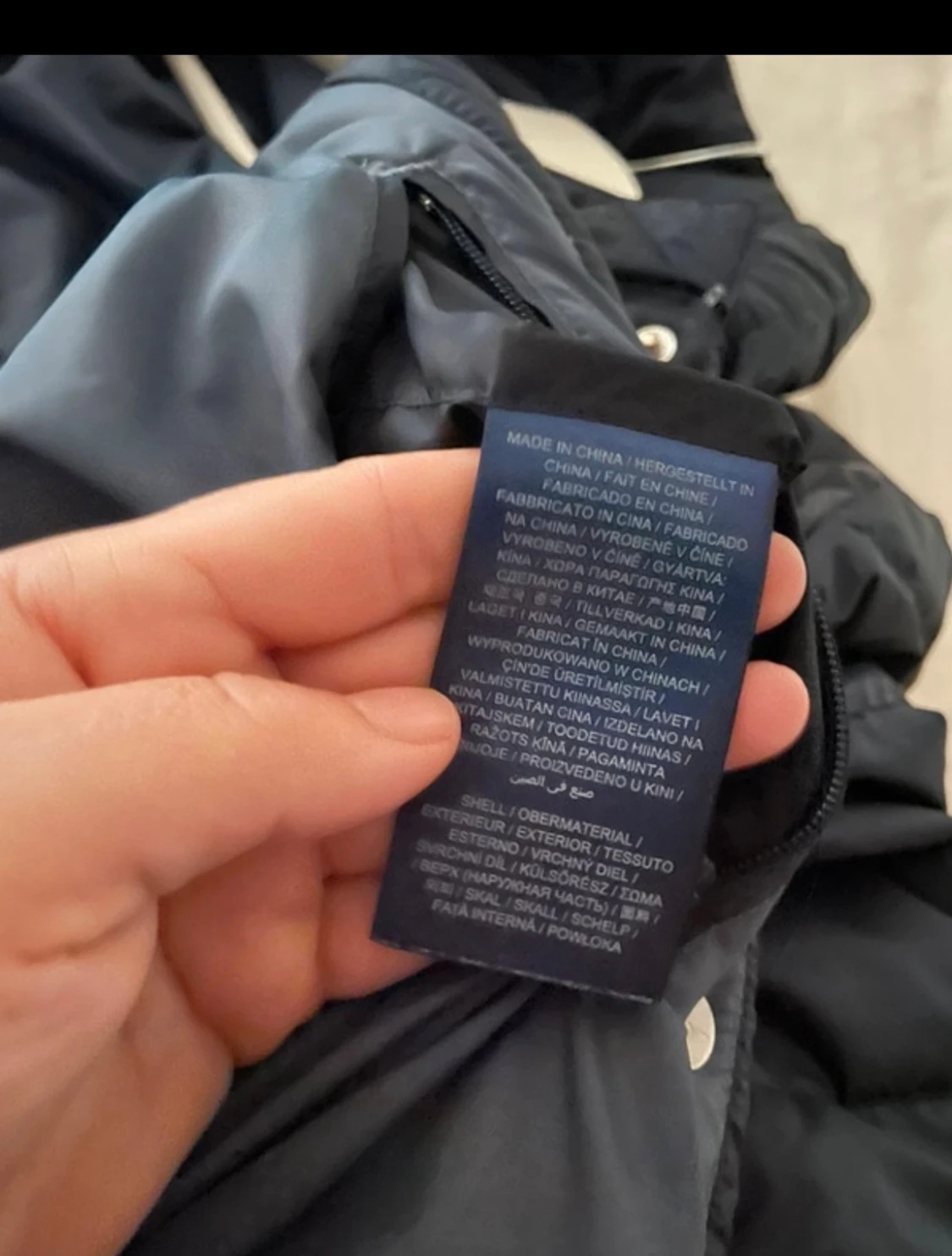 Mörkblå pufferjacka från GANT - 3