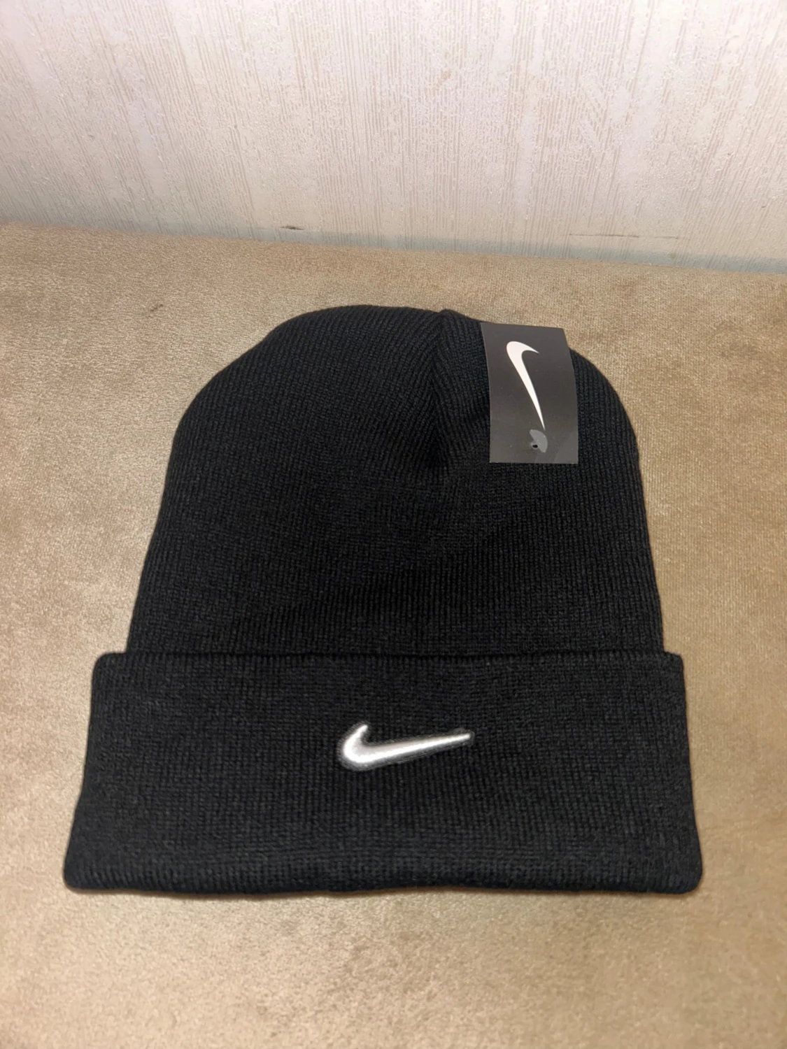 Svart Nike mössa med logga