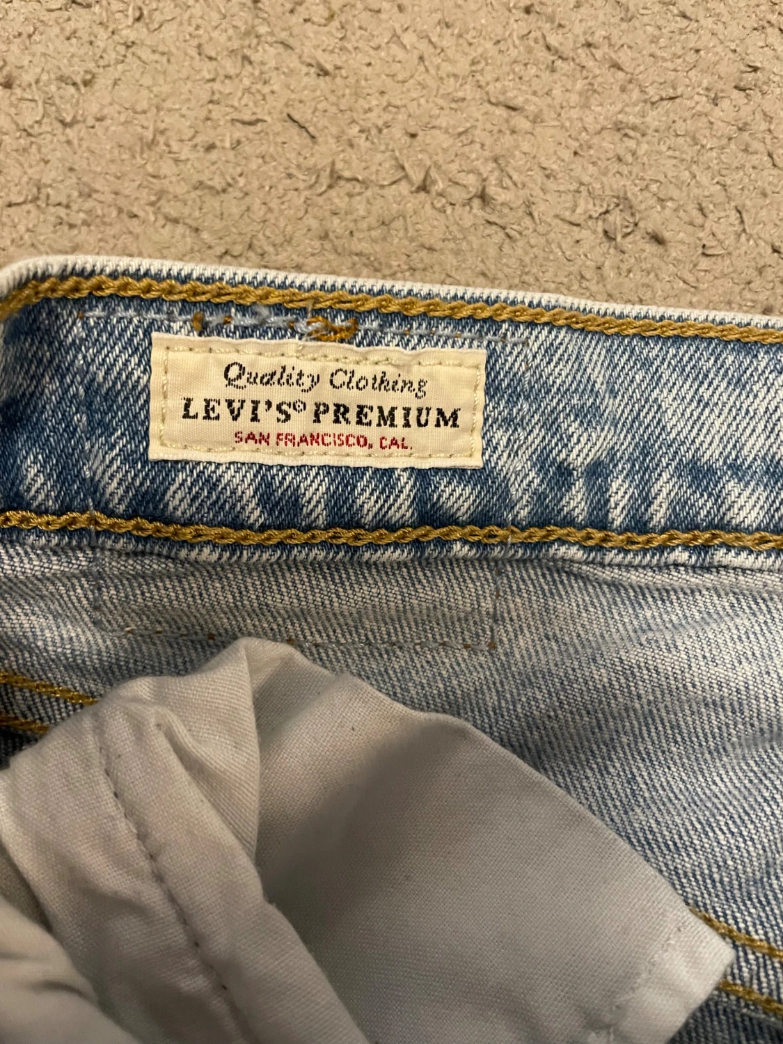 Levi’s shorts - 4