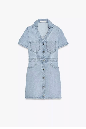 Zara klänning - Populära zara jeans klänningen, använd 2 gånger☺️i mycket bra skick!