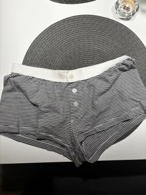 Brandy Melville Shorts - jätte bra skick