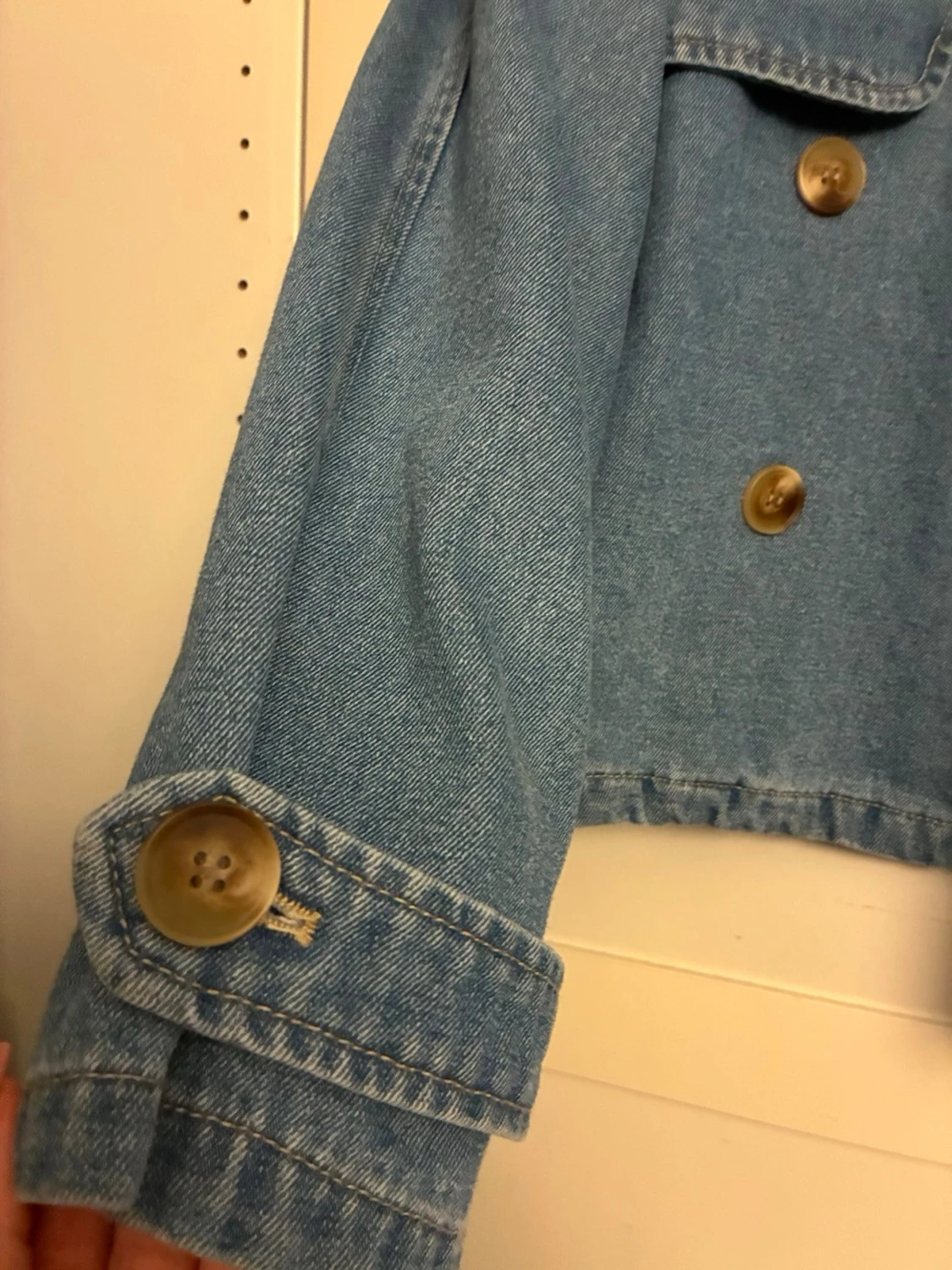 Ljusblå jeansjacka från J.LXX - 1