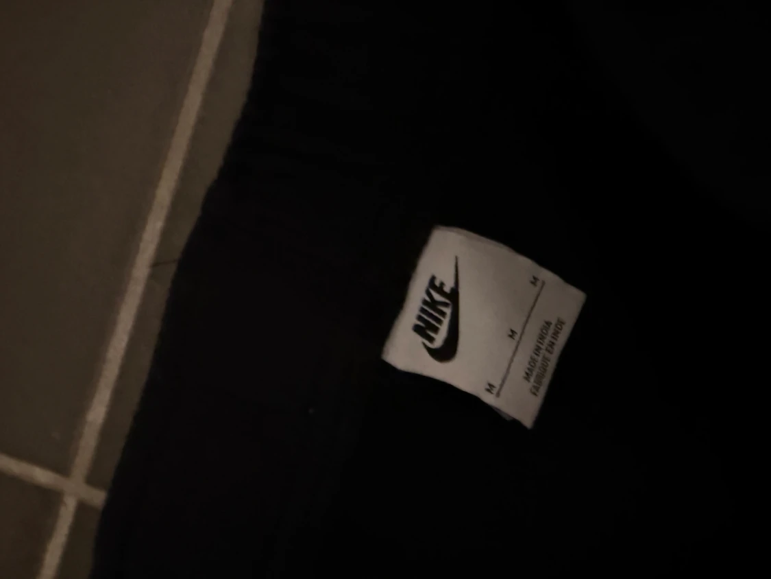 Svarta mjukisbyxor från Nike, storlek M - 2