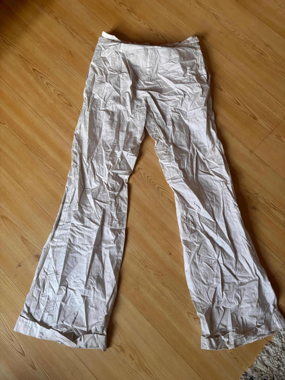 Vita linnebyxor med wide fit - 1