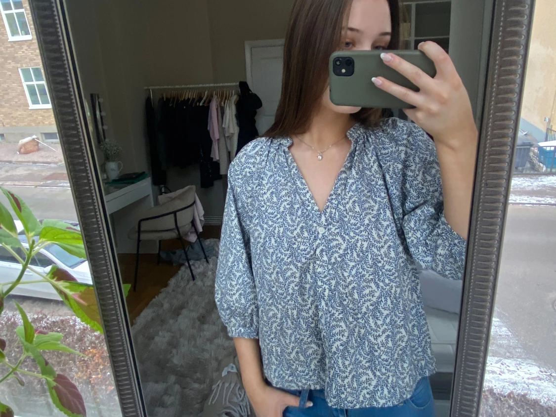 Eftertraktad blus från hm - 2