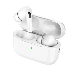 AirPods Pro - Apple AirPods Pro med trådlös laddningsetui. Snygg vit design, aktiv brusreducering och silikonproppar för bekväm passform. Produkten ser ut att vara i mycket gott skick utan synligt slitage eller repor.