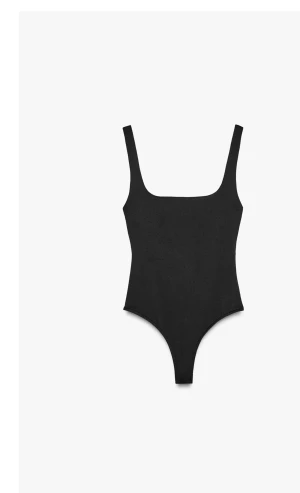 Svart body  - Svart body från Zara. Helt ny, endast testad. 