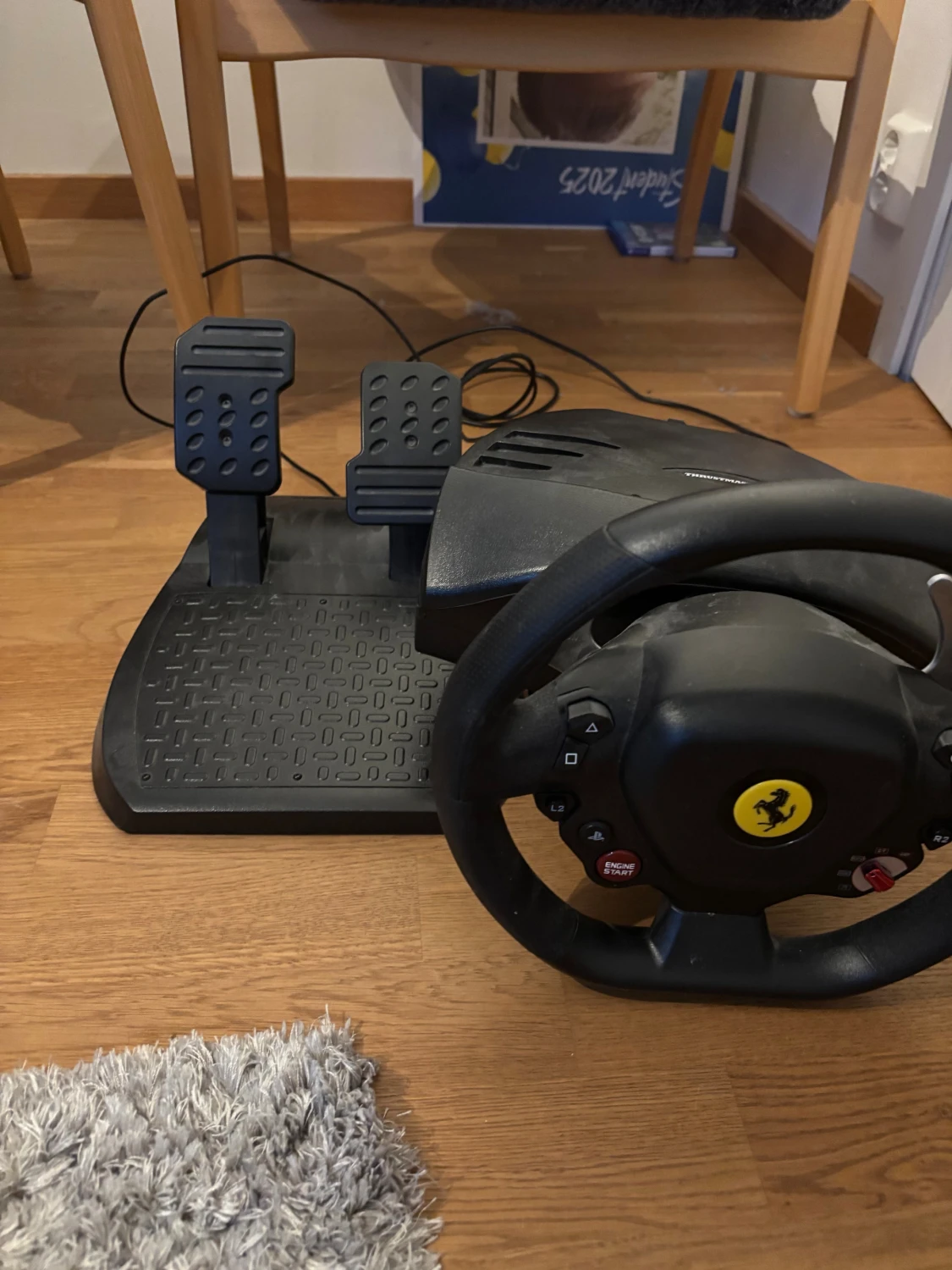 Thrustmaster Ferrari Racing Wheel - 2