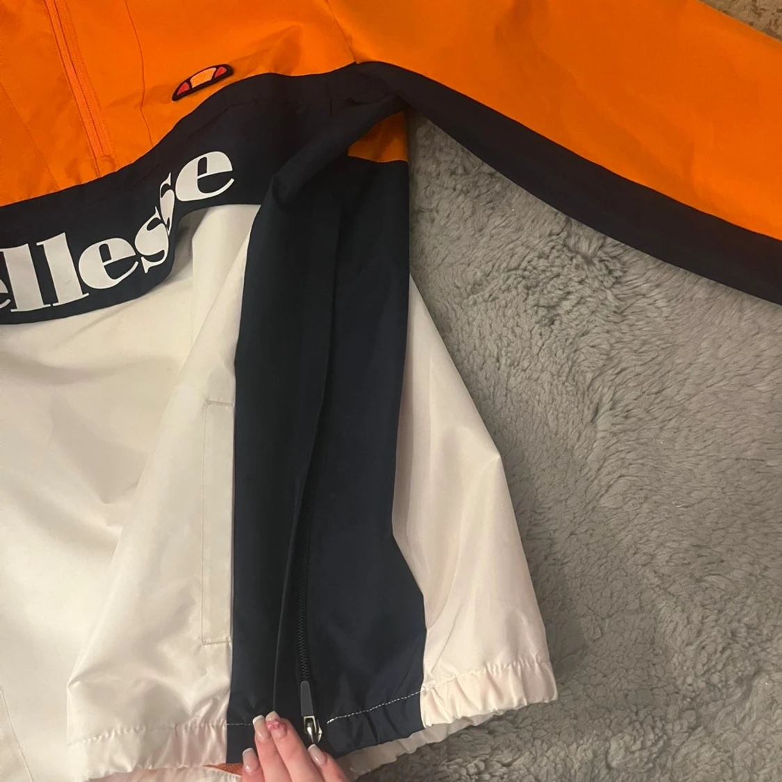 Ellesse orange och vit vindjacka - 4