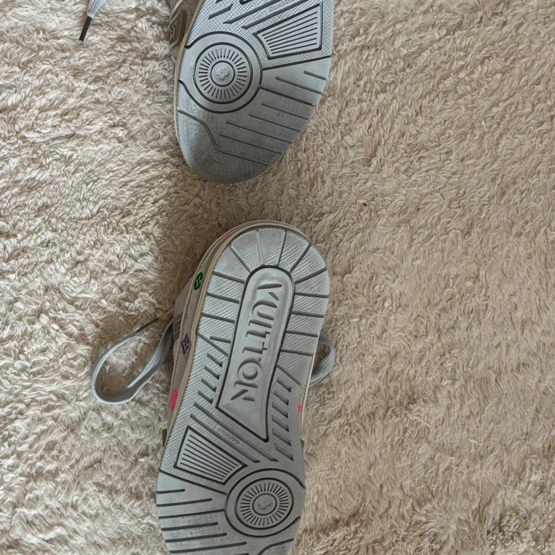 Louis Viutton Skor - 1